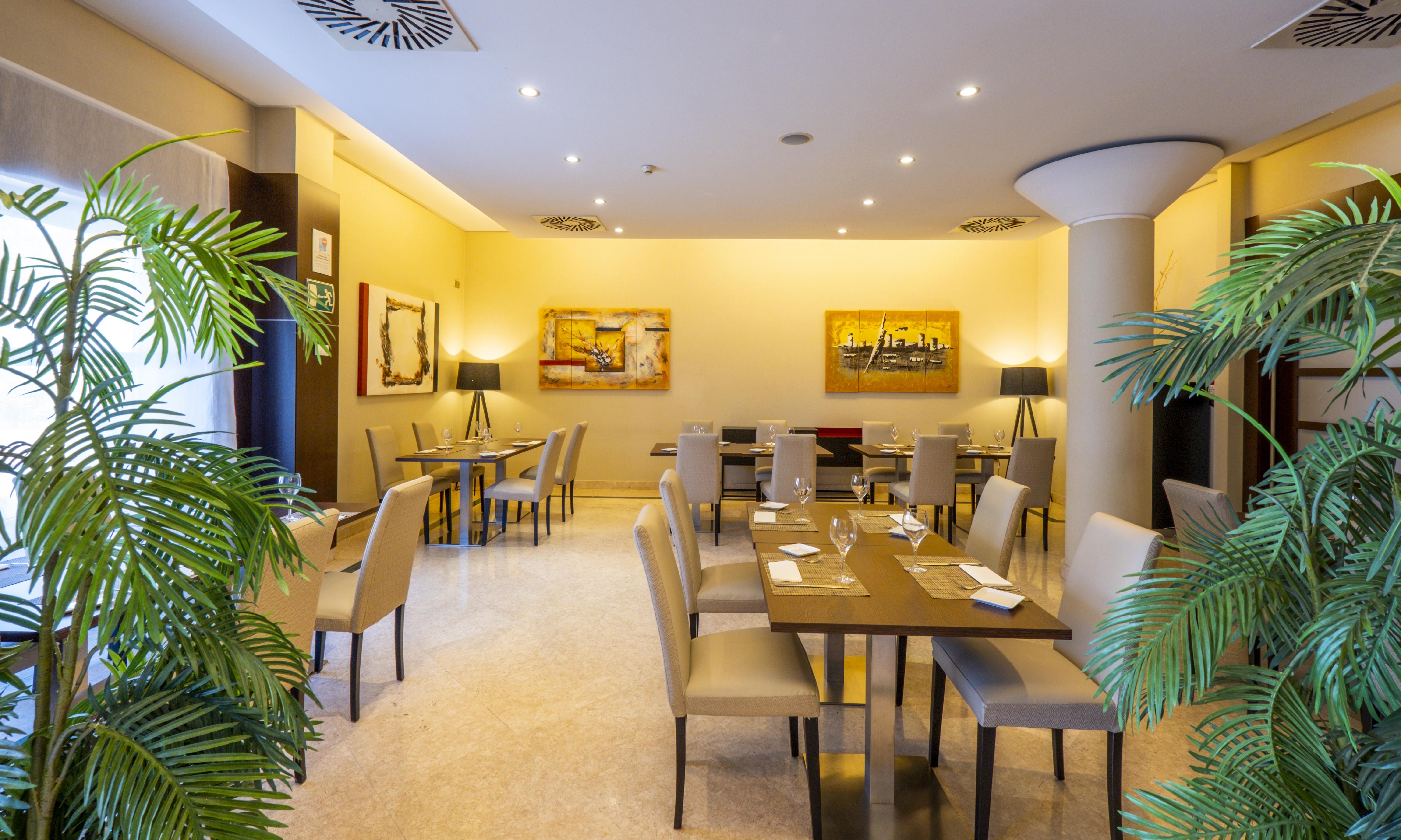 Hotel Attica21 Las Rozas Bagian luar foto