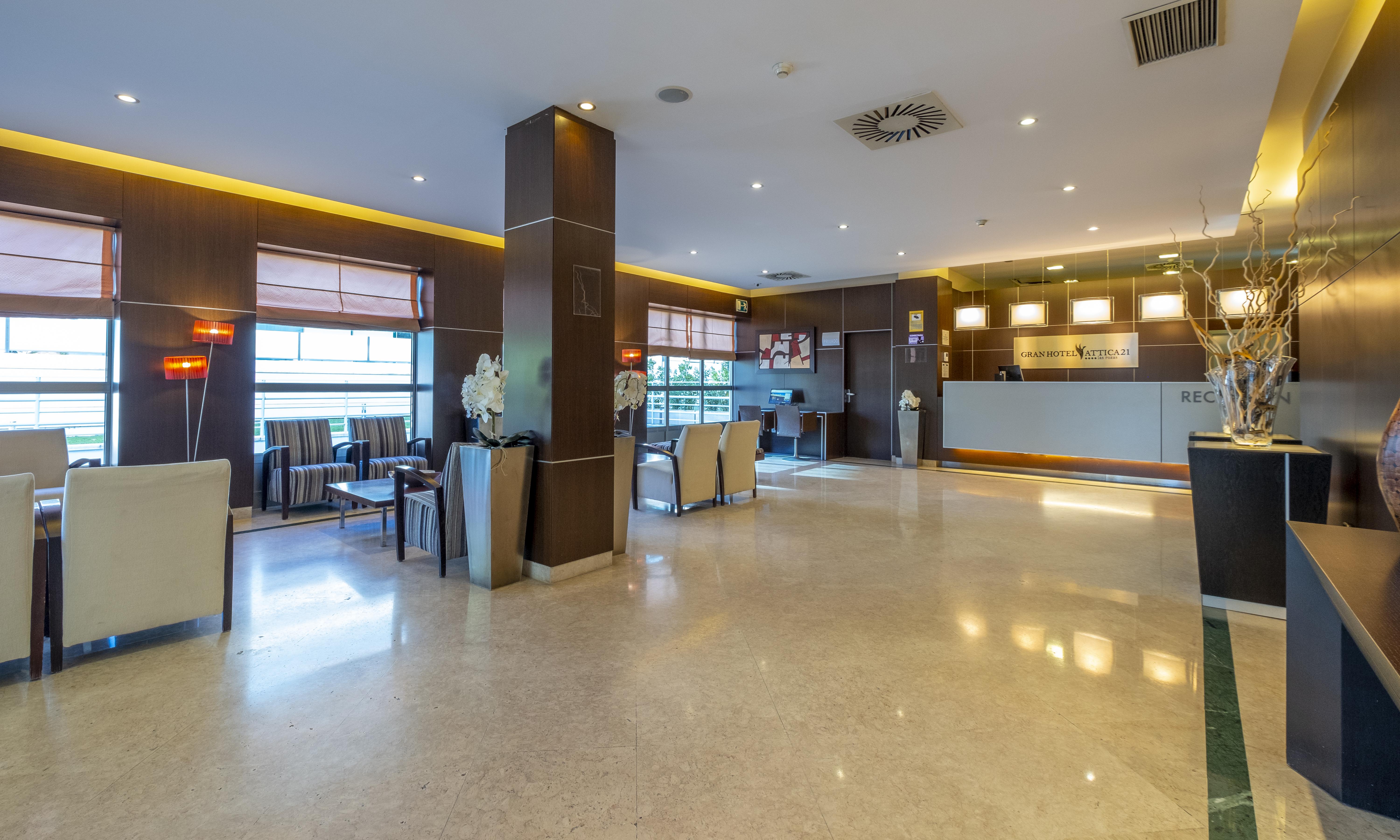 Hotel Attica21 Las Rozas Bagian luar foto