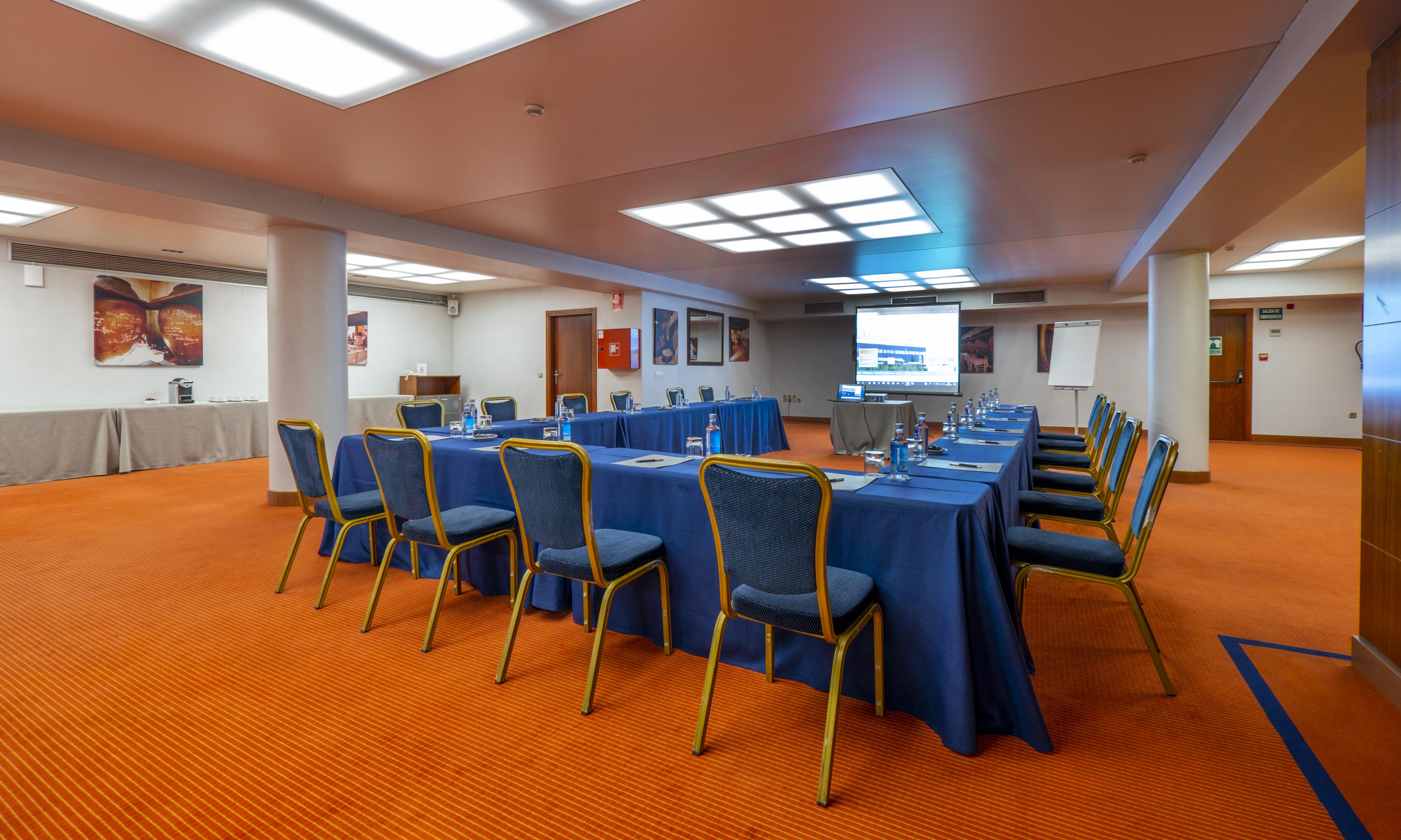 Hotel Attica21 Las Rozas Bagian luar foto