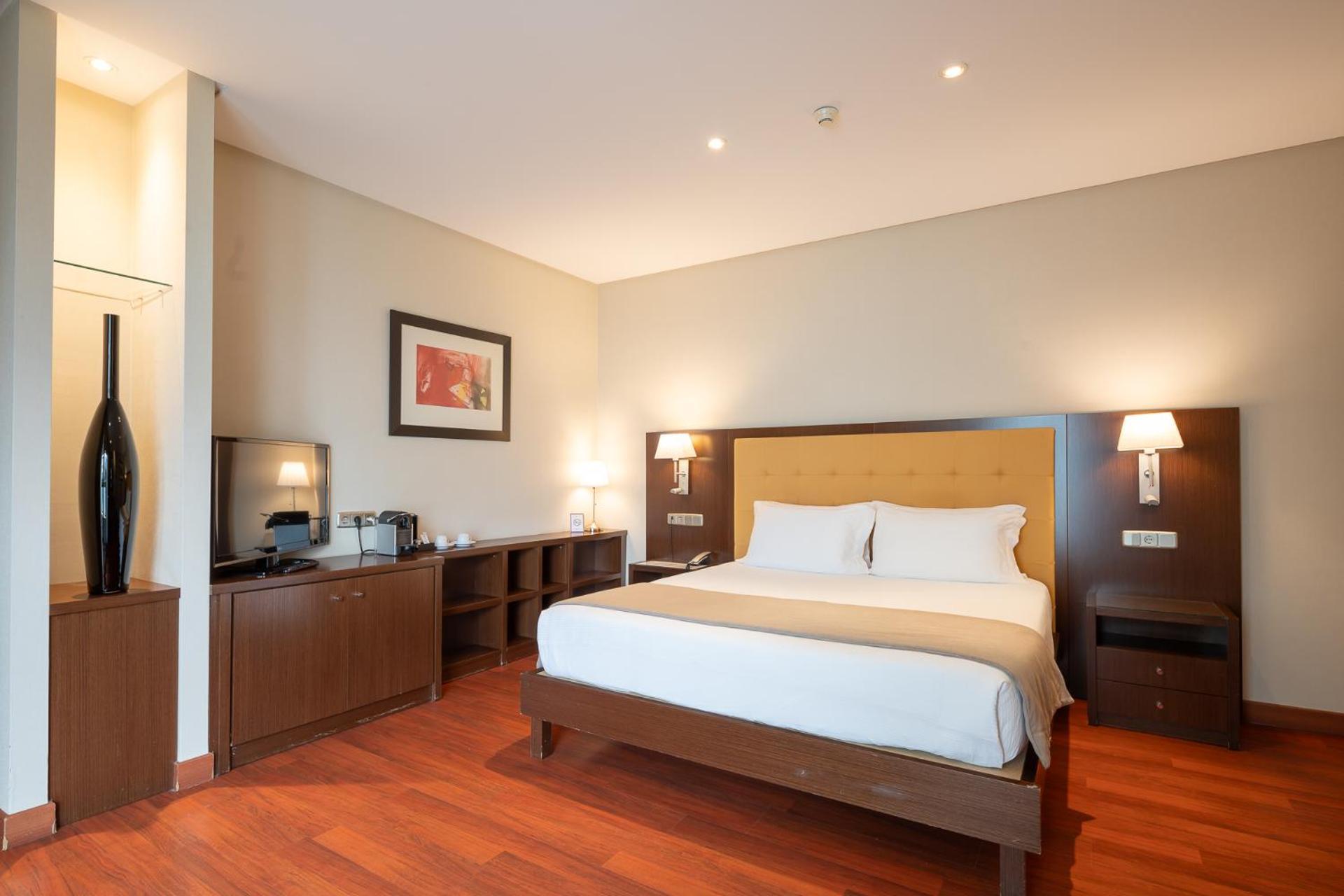 Hotel Attica21 Las Rozas Bagian luar foto