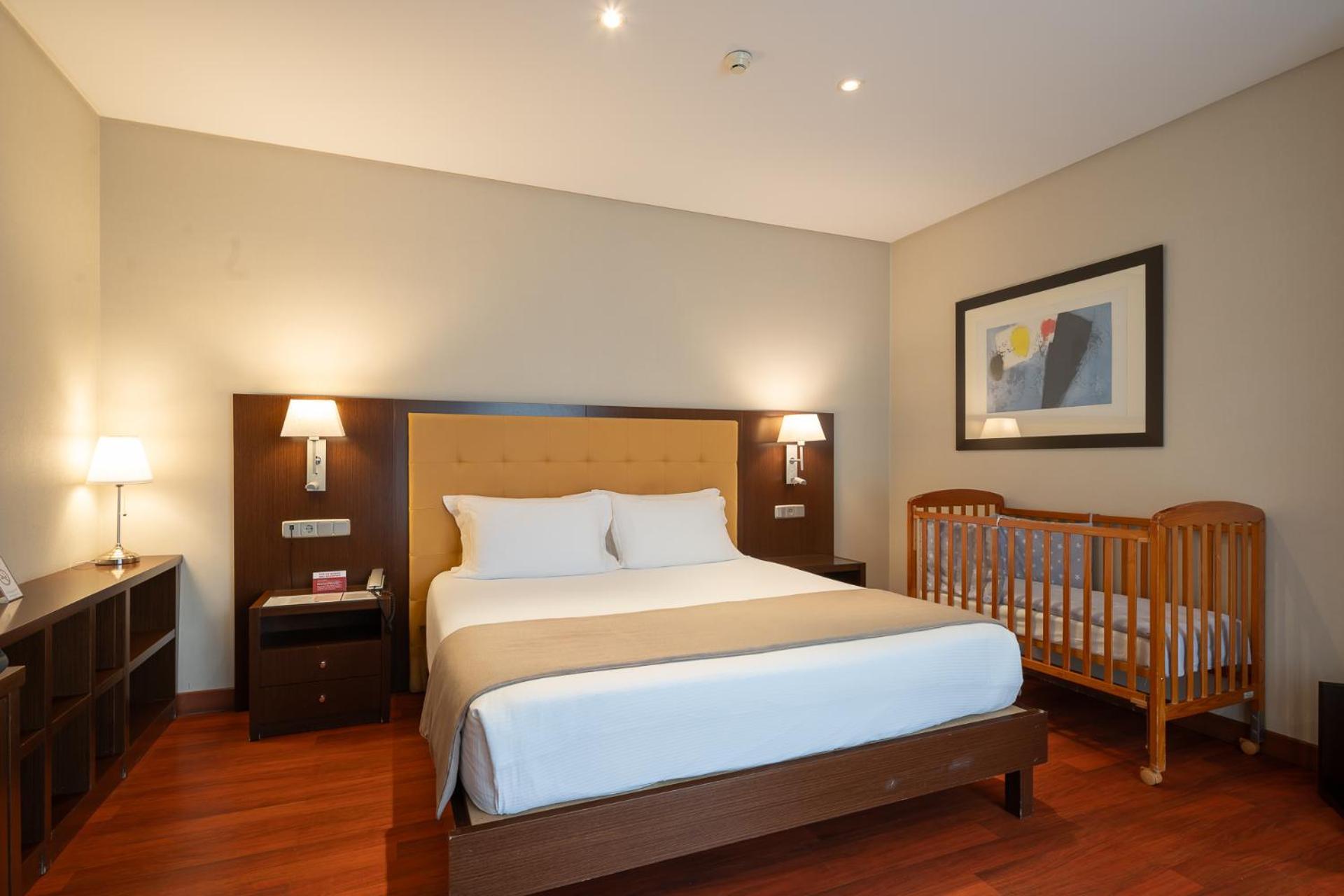 Hotel Attica21 Las Rozas Bagian luar foto